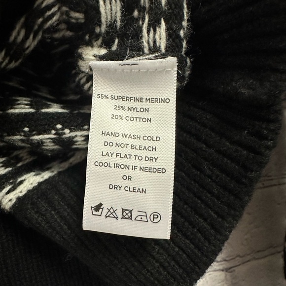 Lilla P Women’s Black And White Sweater Size Small - Picture 4 of 7